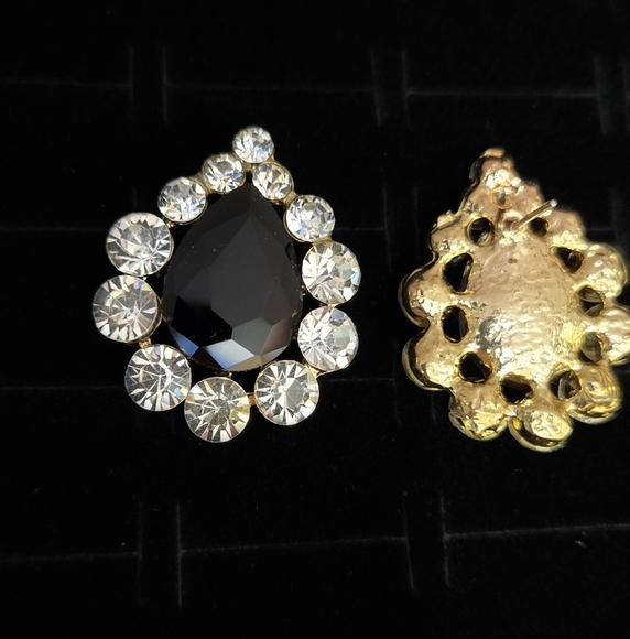 Elegant Black and Silver Rhinestone Teardrop Earrings - Picture 8 of 17
